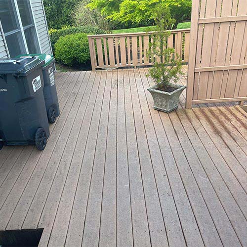 deck-washing-before